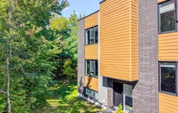 521 Rue des Charmettes, Blainville, Quebec J7C0Z3