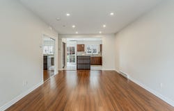 736 Rue Étienne-Lavoie, Laval, Quebec H7X0A7