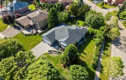 94 Lake Driveway Way W, Ajax, Ontario L1S4T2