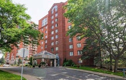 755 Rue Muir, Saint-Laurent, Quebec H4L5G9