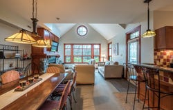 227 Ch. des Quatre-Sommets 7, Mont-Tremblant, Quebec J8E 1C6