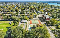 346 Rue Laurier 401, Laval (Laval-des-Rapides), Quebec H7N 2N6