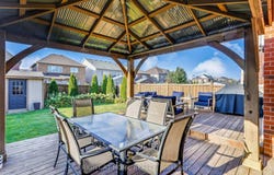 19 Amberwing Landing, Bradford West Gwillimbury, Ontario L3Z0H9