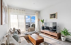 9185 Rue Lennon, Brossard, QC J4Y 0R9, Canada, Brossard, Quebec J4Y 3K4