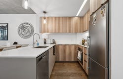 101 Rue Peel, Montréal, Quebec H3C0Y1