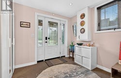 592 Aberdeen Avenue, Hamilton, ON, Hamilton (kirkendall), Ontario L8P-2T1