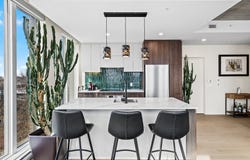5605 Av. Pierre-De Coubertin, Montréal, Quebec H1N0E9