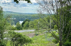 Rue des Hauts-Prés, Cowansville, Quebec J2K 2X5