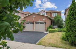 5322 Lismic Boulevard, Mississauga, Ontario L5V1P5