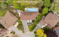 151 Calvin Chambers Road, Vaughan, Ontario L4J1E8