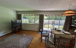 555 28th Street, North Vancouver, British Columbia V7N2J7