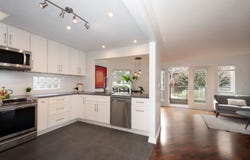 1959 W 2nd Avenue 202, Vancouver, British Columbia V6J 1J2