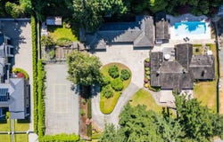 382 Judges Row, Qualicum Beach, British Columbia V9K 1G6