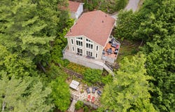 289 Ch. du Chêne-Rouge, Val-des-Monts, Quebec J8N6G1