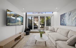 2125 York Avenue, Vancouver, British Columbia V6K1C4