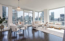 1455 Howe Street 2202, Vancouver, British Columbia V6Z 1C2