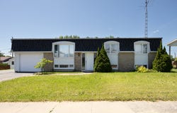 280 Av. Mathieu, Donnacona, QC G3M2H3, CA, Donnacona, Quebec G3M2H3