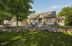 930 Rue des Lacs, Saint-Jérôme, Quebec J5L 1S9