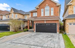 609 Mcbean Avenue, Newmarket, Ontario L3X2L5
