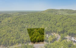 730 Ch. de Gaspé, Bromont, Quebec J2L 2P7