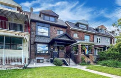 656 Crawford Street, Toronto, Ontario M6G3K2
