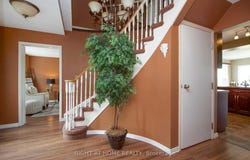 102 Hialeah Crescent, Whitby, Ontario L1N6R1