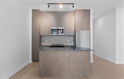 200 Boul. Marcel-Laurin 114, Montréal (Saint-Laurent), Quebec H4M 2L4