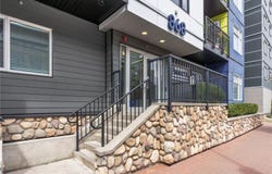 868 Orono Ave 303, Langford, British Columbia V9B 0X9