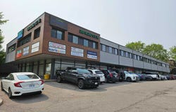 104 - 104 - 200 Bond Street W, Oshawa, Ontario L1J2L7
