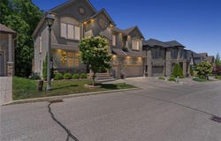 258 Edgewater Crescent 8, Waterloo, ON, Kitchener, Ontario N2A-4M2