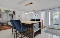 792-794 Av. de Buckingham, Buckingham, Quebec J8L2H8
