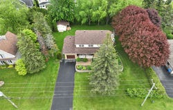 687 Rue St-Jean-Baptiste, Salaberry-de-Valleyfield, QC J6T2C2, CA, Salaberry-de-Valleyfield, Quebec J6T2C2