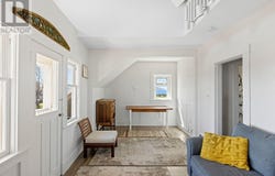 16 Howe Street, Victoria, British Columbia V8V4K3