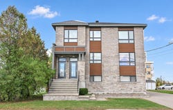 18589 Rue Charles, Mirabel, Quebec J7J1P1