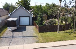 131 Av. Cartier, Sept-Îles, QC G4R2T1, CA, Sept-Îles, Quebec G4R2T1