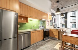 1085 Rue St-Alexandre, Montréal, Quebec H2Z1P4