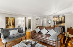 651 Rue Jacques-Lavigne, Sainte-Thérèse, QC J7E5W2, CA, Sainte-Thérèse, Quebec J7E5W2