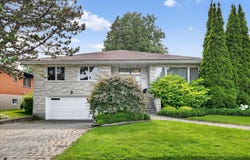 5861 Rue Ferncroft, Hampstead, Quebec H3X1C8