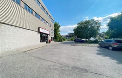 585 Queen Street S, Kitchener, Ontario N2G 4S4