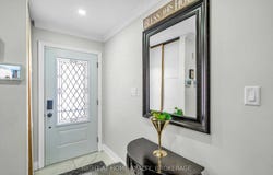 11 eberlee Court, Whitby, Ontario L1N8C9