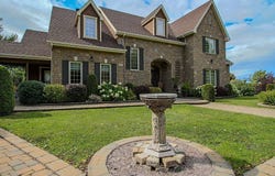 64 Av. des Retraites, Mont-Joli, Quebec G5H1W8