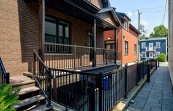 230 Rue Grant, Longueuil (Le Vieux-Longueuil), Quebec J4H 3H7