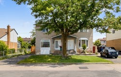1010 Rue Schubert, Brossard, QC J4X1X1, CA, Brossard, Quebec J4X1X1