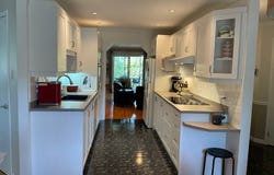255 Place du Manoir, Mont-Saint-Hilaire, QC J3H5C7, CA, Mont-Saint-Hilaire, Quebec J3H5C7