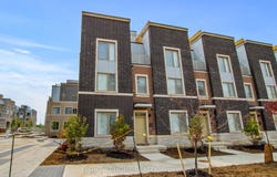 TH127 - 11 Almond Blossom Mews, Vaughan, Ontario L4K0N7