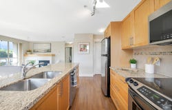 1211 Village Green Way 401, Squamish, British Columbia V8B 0R7