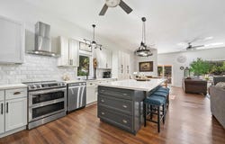 445 Peter Street N, Orillia, Ontario L3V5A6