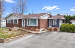 15 Boul. Arthur-Buies E., Rimouski, Quebec G5L2J7