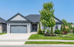6 Bluenose Drive, Norfolk, Ontario N0A1N7