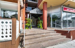 208 - 160 Woodbridge Avenue, Vaughan, Ontario L4L0B8